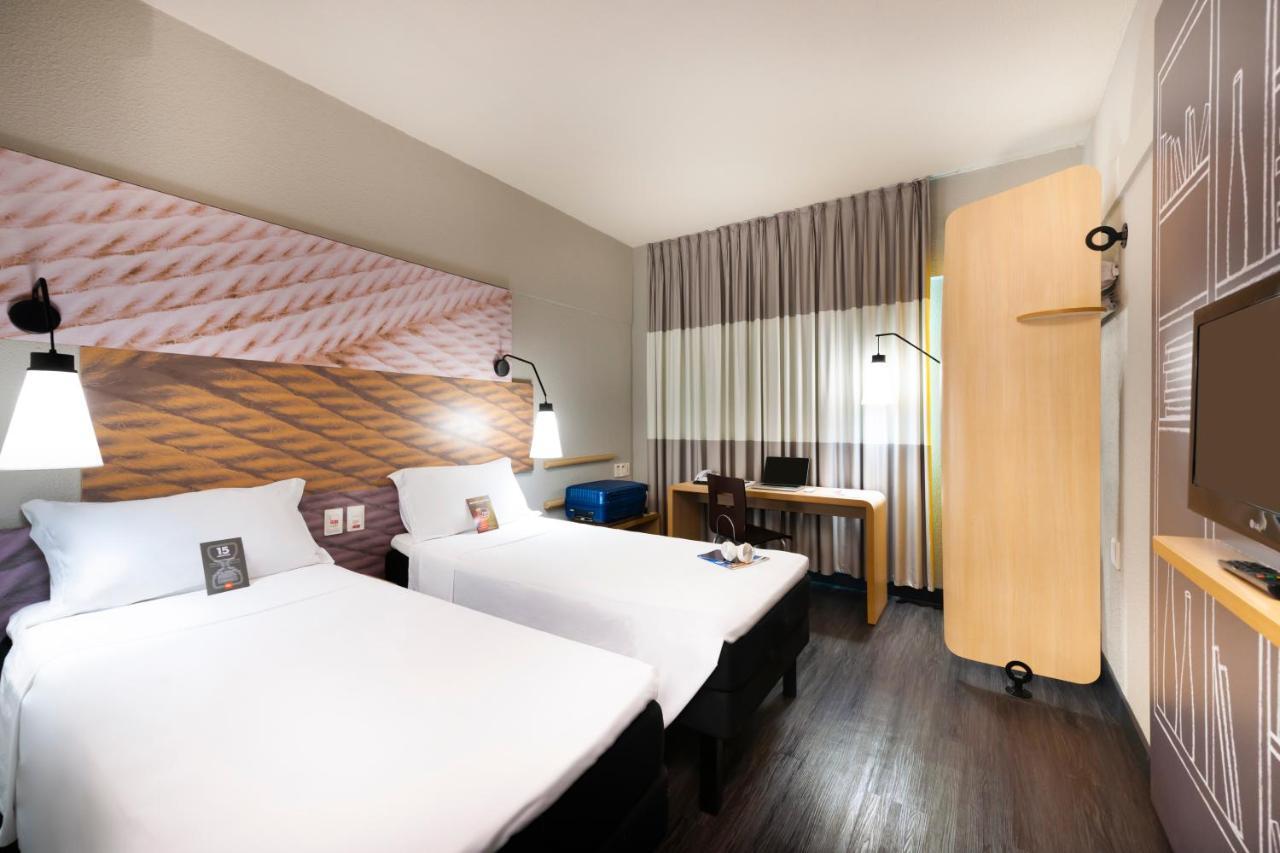 Ibis Hotel 3*